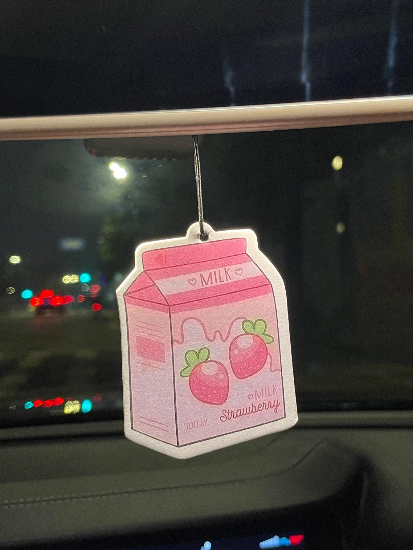 Milk/Freesia Fresh Scent Five- - Bathroom Home Essentials Store のレビューと価格