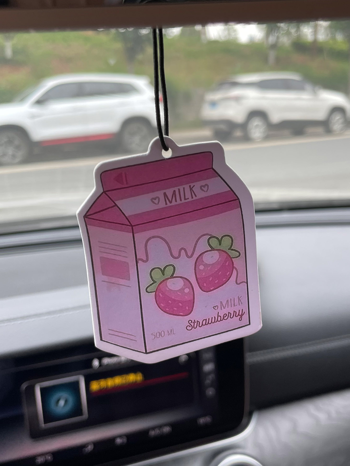 Milk/Freesia Fresh Scent Five- - Bathroom Home Essentials Store のレビューと価格