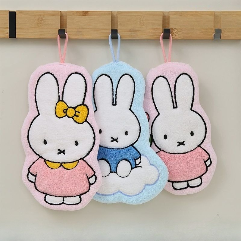 Miffy Rabbit Wipe Hand Towel C - Home Goods Bathroom Sets のレビューと価格