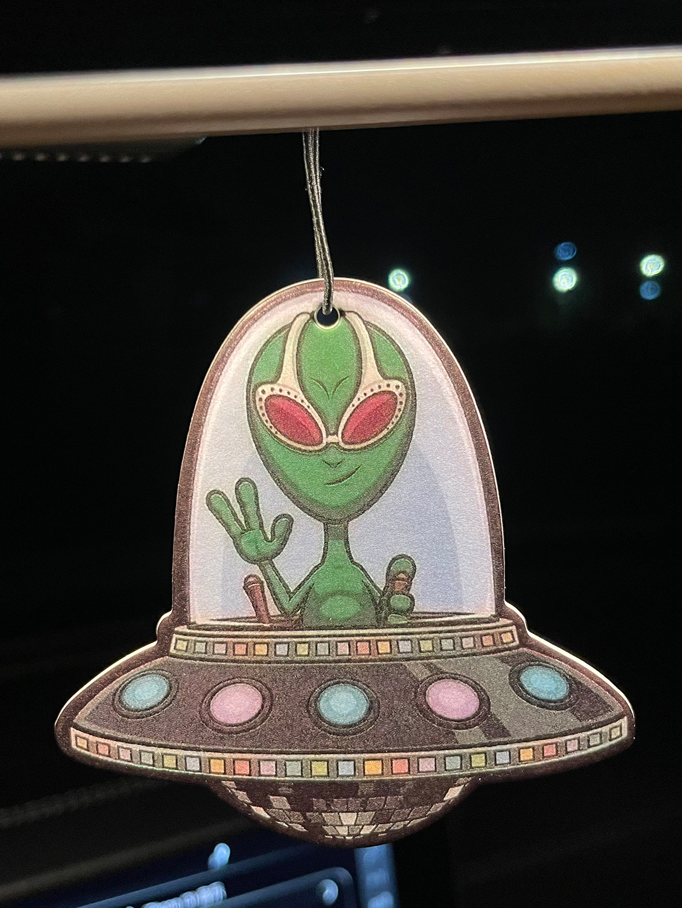 Alien/Hilton Fresh Scent Five- - Bathroom Home Essentials Store のレビューと価格