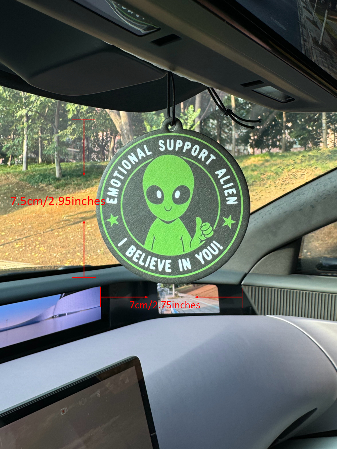 Emotional Support Alien Alien  - Bathroom Home Essentials Store のレビューと価格
