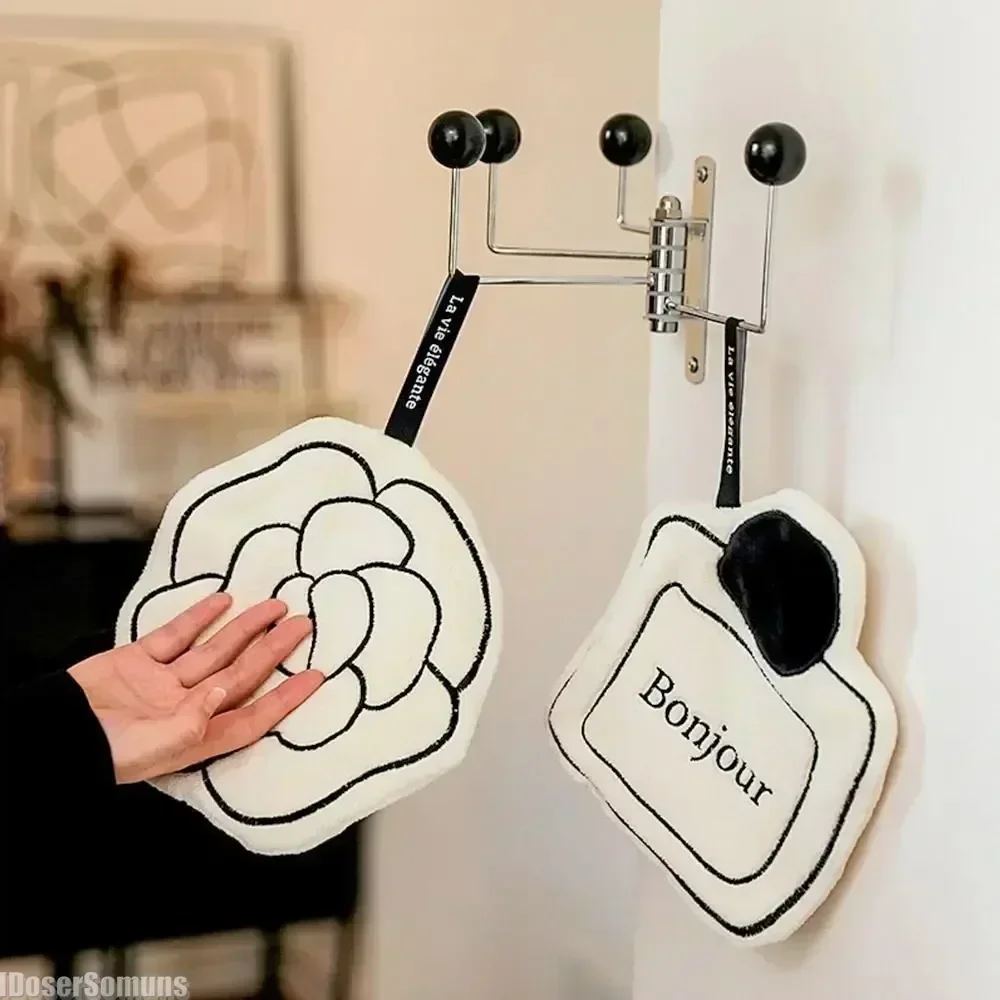 NEW Double-thickness Hand Towe - Home Bathroom Mats のレビューと価格